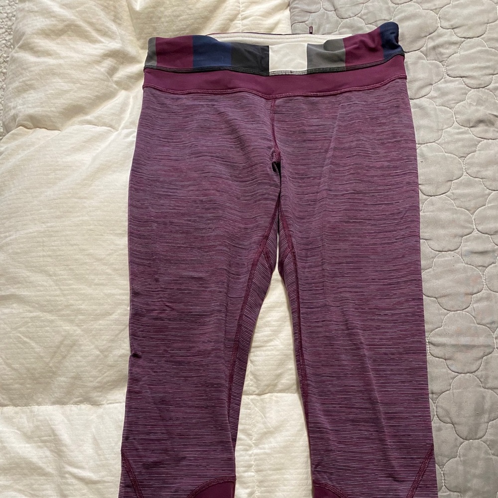 Lululemon yoga pants